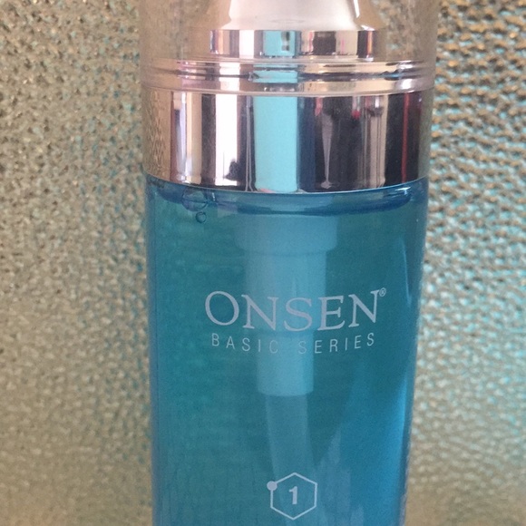 Aloe Gel Cleanser calm+purify - Picture 3 of 3